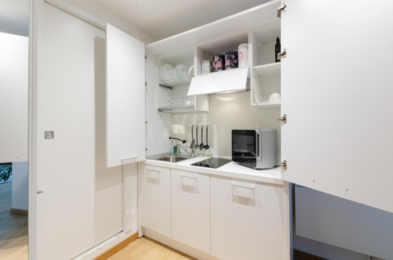 Design Apartment - Spadolini, Campus Bocconi มิลาน ภายนอก รูปภาพ