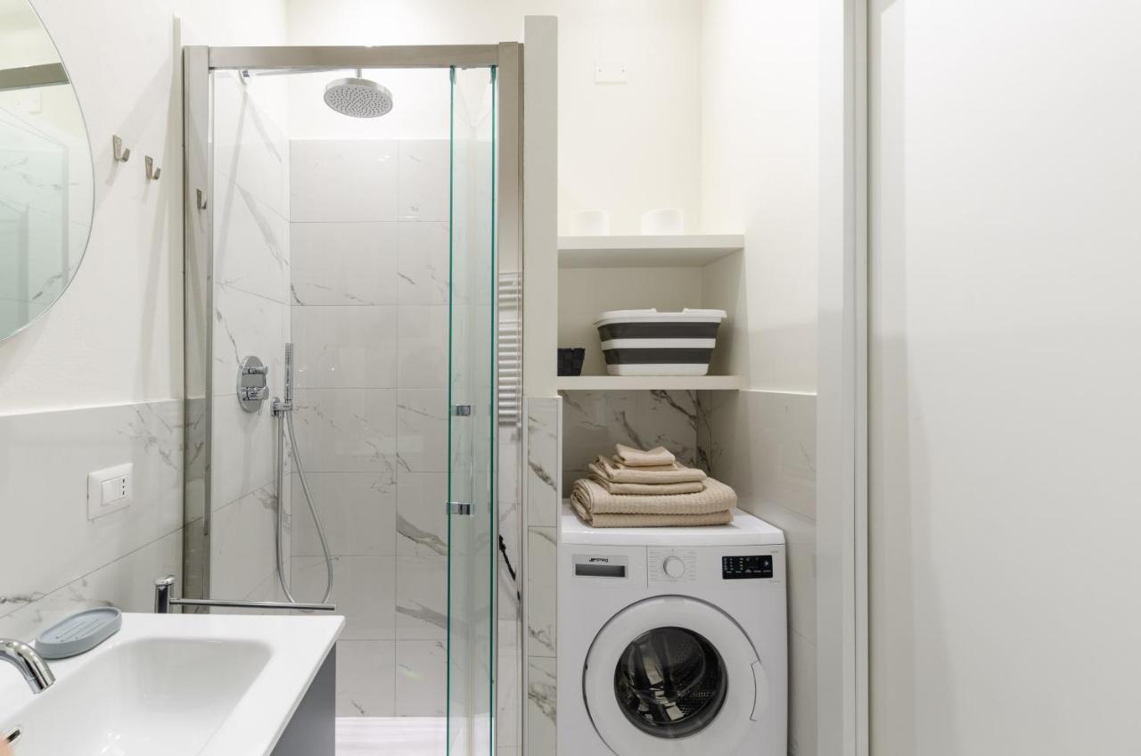 Design Apartment - Spadolini, Campus Bocconi มิลาน ภายนอก รูปภาพ