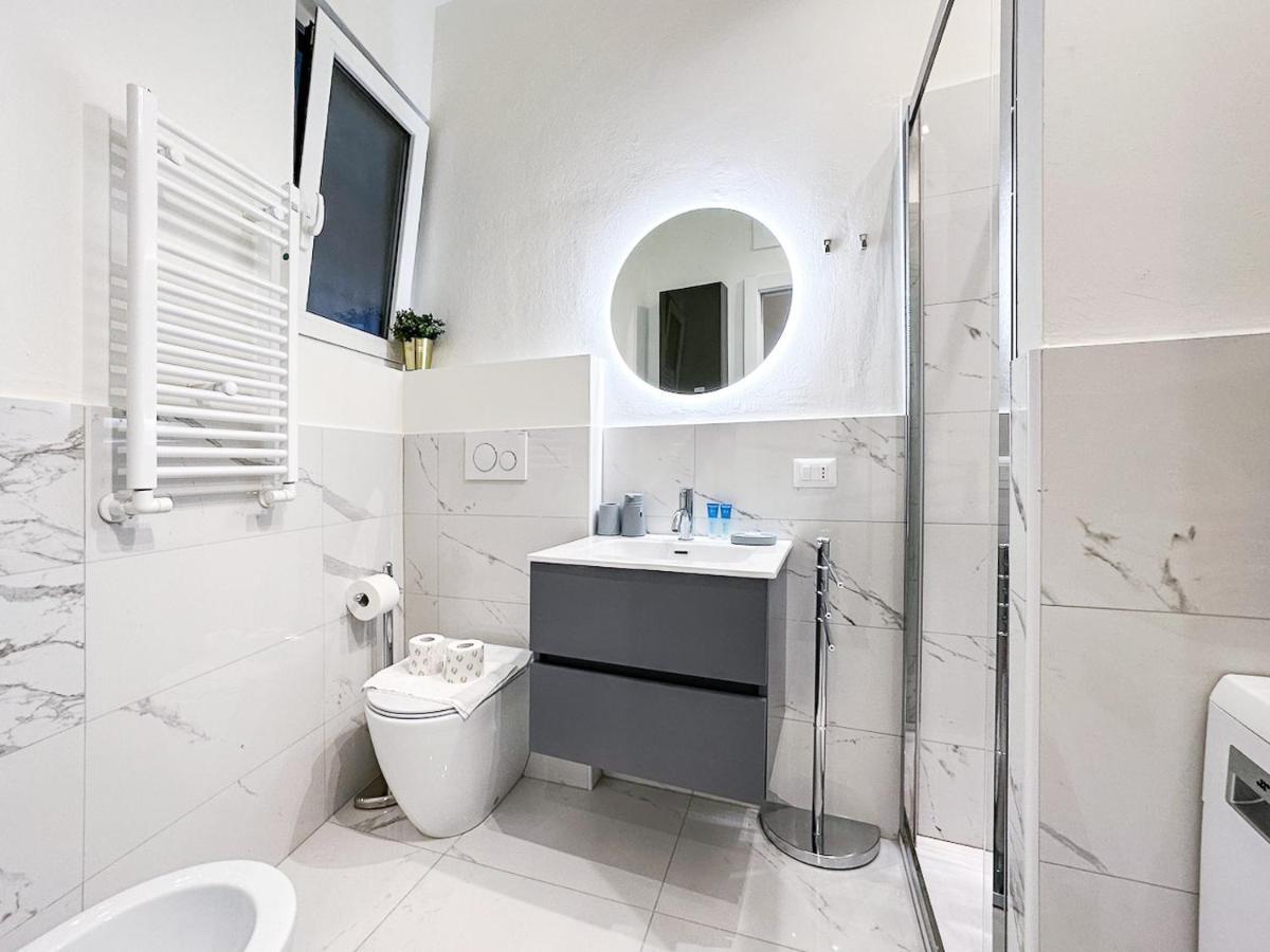 Design Apartment - Spadolini, Campus Bocconi มิลาน ภายนอก รูปภาพ