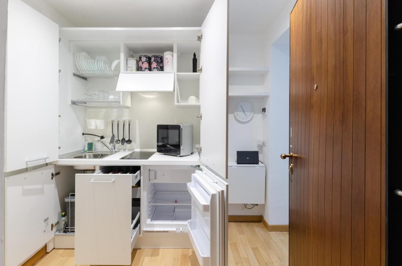 Design Apartment - Spadolini, Campus Bocconi มิลาน ภายนอก รูปภาพ