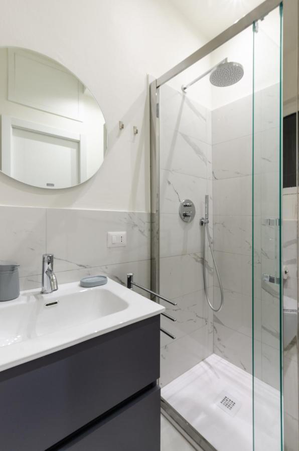 Design Apartment - Spadolini, Campus Bocconi มิลาน ภายนอก รูปภาพ